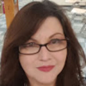 Meet your Posher, Melanie